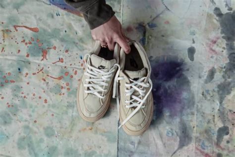 How to Naturally Dye Sneakers, According to Nike Footwear 